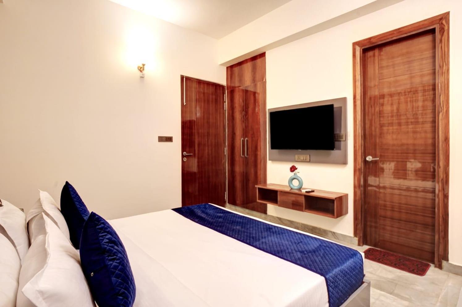 Hotel Elite Grand Near Kailash Hospital Noida Kültér fotó