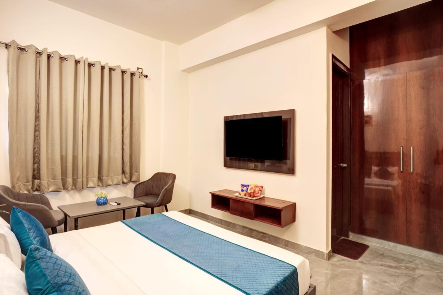 Hotel Elite Grand Near Kailash Hospital Noida Kültér fotó
