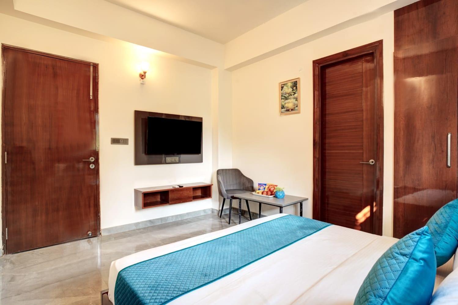 Hotel Elite Grand Near Kailash Hospital Noida Kültér fotó