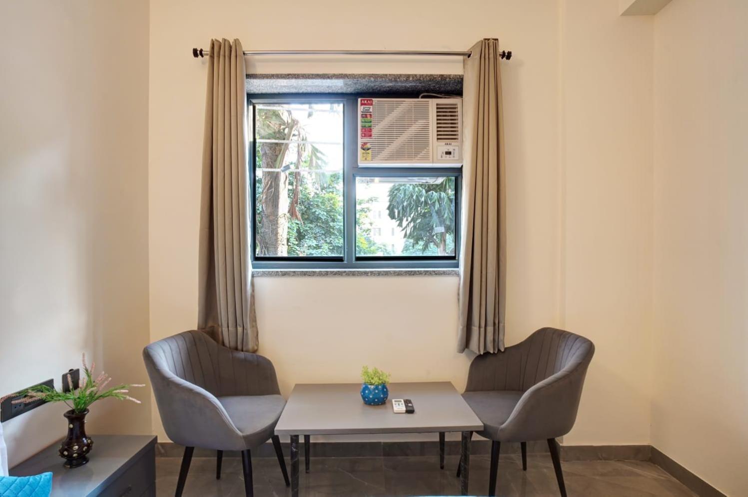 Hotel Elite Grand Near Kailash Hospital Noida Kültér fotó